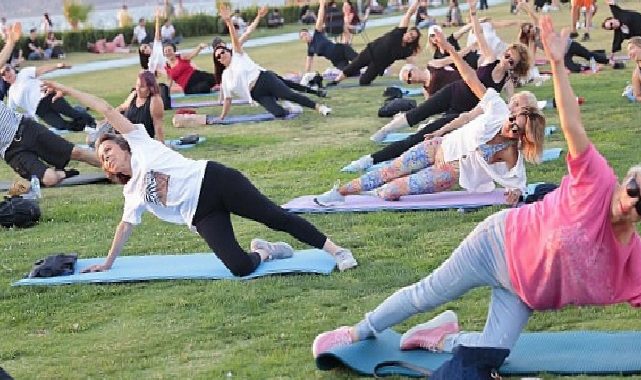 Konaklılar Kordon’da sporla buluştu