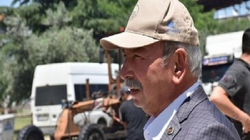 Koşuyolu Caddemizde asfalt yama çalışmalarımıza başladık.