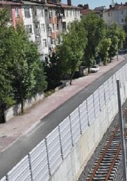 Lider Altay, Banliyö Sınırında Tren Kaynaklı Gürültüye Karşı Ses Bariyeri Yaptıklarını Açıkladı