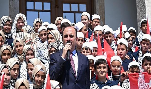 Lider Altay, Bilgehanelerde Eğitim Alarak Tamamı Hafızlık İmam Hatip Okullarını Kazanan Öğrencilerle Buluştu