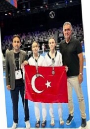Lider Altay, Ülkemizi Gururlandıran Konya Büyükşehir Belediyesporlu Tekvandocuları Tebrik Etti