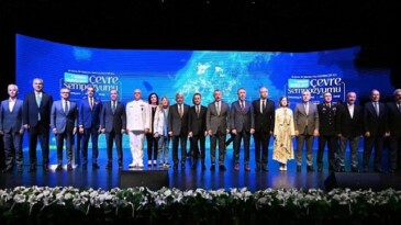 Lider Büyükakın: “Marmara için herkes elini taşın altına koymalı”