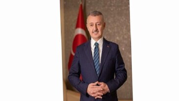 Lider Büyükakın’dan Babalar Günü iletisi