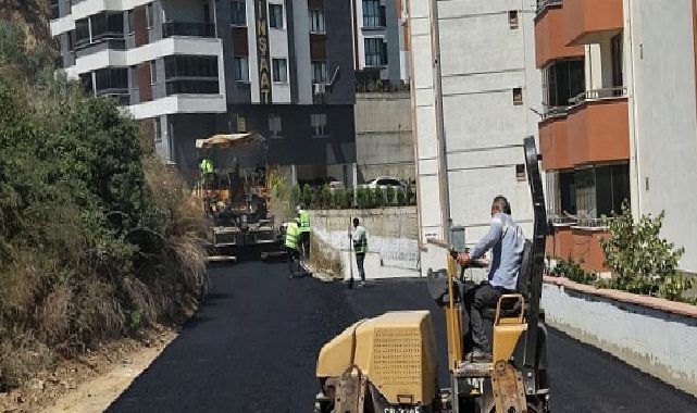 Lider Deviren Asfalt Çalışmalarını İnceledi
