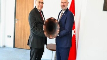 Lider Pehlivan’dan Menemen’e doğalgaz muştusu