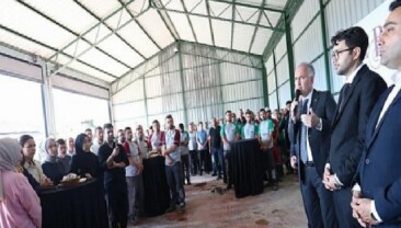 Lider Taban Çalışanlarla Sabah Çorbasında Buluştu