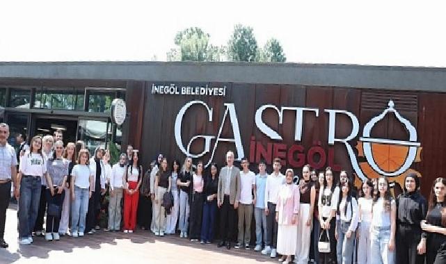 Lider Taban İnegöl Belediyesi Stajyerleriyle Bir Ortaya Geldi