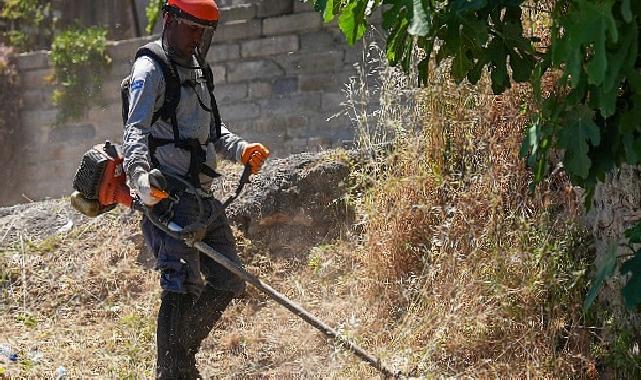 Maltepe’de etraf düzenlemesi tüm süratiyle sürüyor.