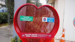 Maltepe’de plastik kapak toplama kumbaralarının sayısı 8’e çıktı