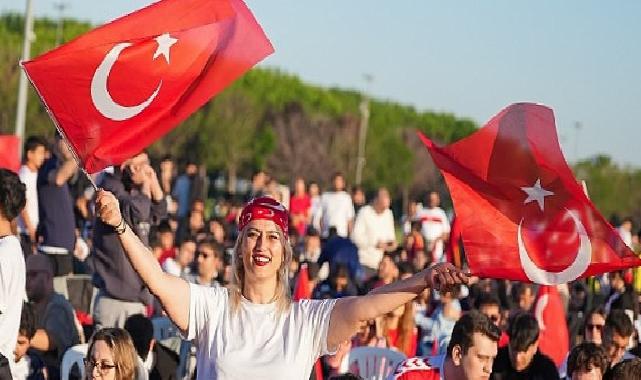 Maltepe’de Ulusal Heyecan Binleri Buluşturdu