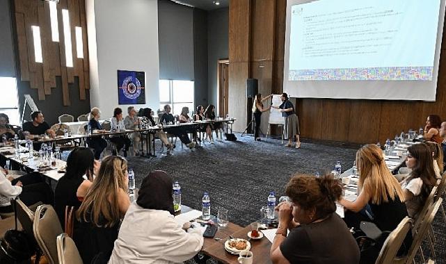 Manisa’da Bayan Dostu Kentler İçin Eşitlik Eğitimi Düzenlendi