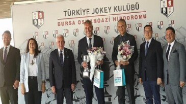 Nilüfer Belediye Başkanlığı Koşusu’nu ‘Aşkartay’ kazandı