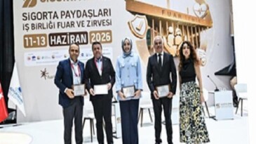 Sigorta İzmir’de geleceğin riskleri ve fırsatları masaya yatırıldı
