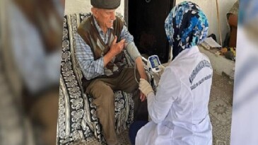 Sıhhat Takımları Mahalle Mahalle Hizmette