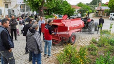 Traktörler hazır gözler ormanda