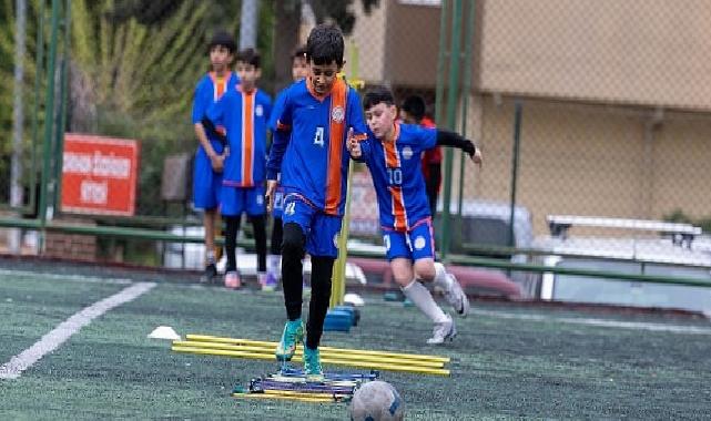 Yenişehir Belediyesi çocukları alana indiriyor