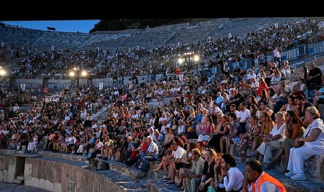 9. Milletlerarası Efes Opera ve Bale Şenliği’nde “Carmina Burana” Sahnelendi