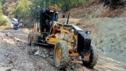 Alanya’da kırsal mahalle yollarına yaz bakımı