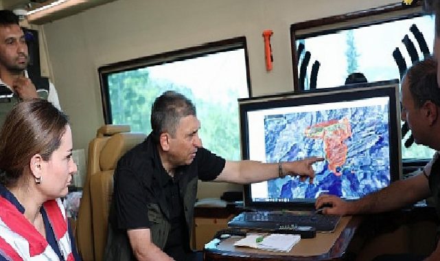 Antalya Büyükşehir İtfaiyesi Alanya yangınına takviye veriyor