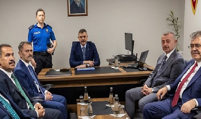 Bakan Çiftçi, Büyükşehir’in vizyon projelerini yerinde inceledi