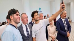 Bakan Çiftçi’den Alev Alatlı Kütüphanesi’ne tam not; “Yeter ki siz okuyun, çalışın”