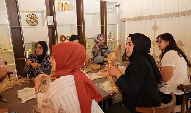 Bayan emeği “Ana Kafe’de” kıymet buluyor