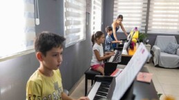 Bornova’da yaz tatili üretime dönüştü