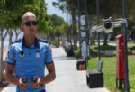 Büyükşehir zabıtası Konyaaltı Kıyısı’nda dron dayanağıyla kontrollerini sürdürüyor