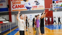 Canik’te Gençler Parkurun Tozunu Dumana Katıyor