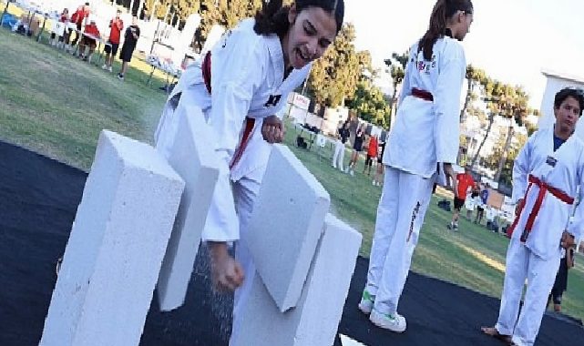 Çeşme Belediye Spor Yaz Spor Okulları kapılarını açtı