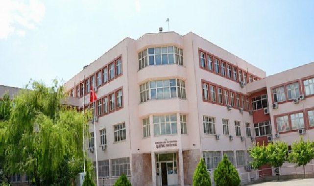 DEÜ İşletme Fakültesine Memleketler arası Kalite Tescili