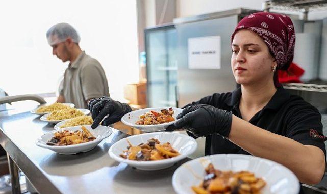 Ekonomik krizin ortasında sıcacık bir dayanışma