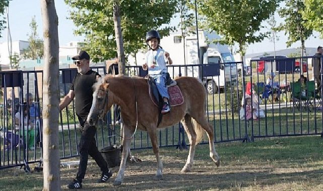 Gebze’de “Çık Dışarıya Oynayalım” rüzgârı esti
