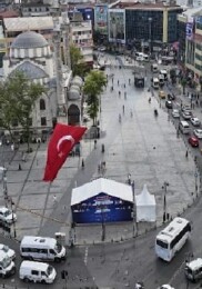 İBB YKS Tercih Periyodunda Gençlerin Yanında