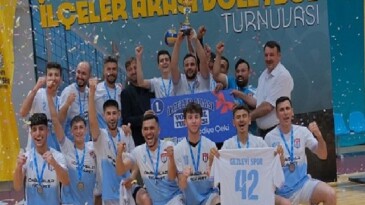 İlçeler Arası Voleybol Turnuvası’nda Şampiyon Hadim