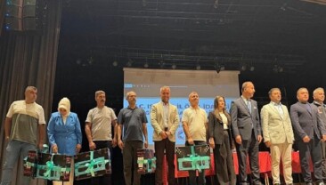 Isparta’da Dijital Eşitliğe Takviye: 1000 Bilgisayar Kamu Kurumları ve Toplumsal Hayat Alanlarına Kazandırıldı