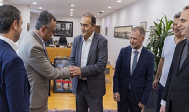 İzmir’in ulaşım modeli milletlerarası takdir topladı
