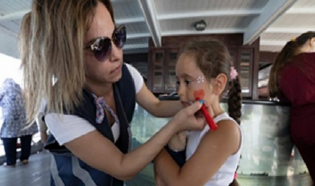 İzmirliler Körfez’de nefes aldı