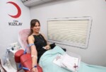 Karşıyaka’da manalı kampanya: Mahallenin gücü kan bağışıyla büyür!