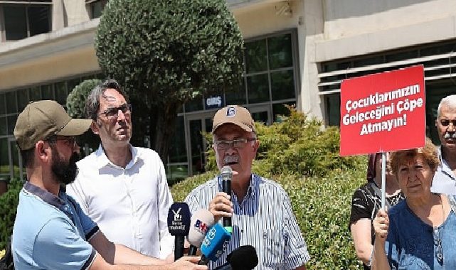 Katı atık tesisine karşı 5 binden fazla imza Büyükşehir’e teslim edildi