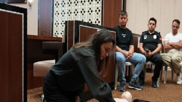 Keçiören Belediyesi İşçisine Birinci Yardım Eğitimi Verildi
