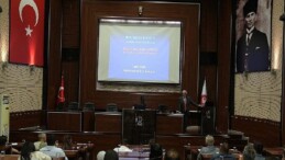 Keçiören Belediyesi işçisine kamu mali idaresi eğitimi