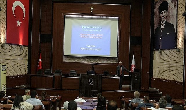 Keçiören Belediyesi işçisine kamu mali idaresi eğitimi