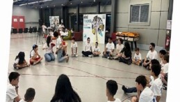 Kekemeliği olan çocuklar dünyadaki akranlarıyla buluştu!