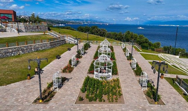 Kentin gerilimine Darıca Millet Bahçesi’nde mola
