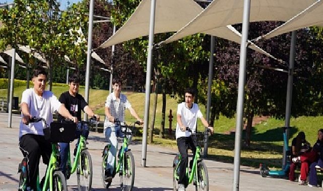 Kocaelililer “KOBİS”le dünyayı 70 defa turladı