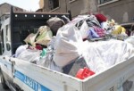 Konak zabıtasından müsaadesiz seyyar satışa sıkı kontrol