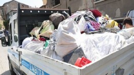 Konak zabıtasından müsaadesiz seyyar satışa sıkı kontrol