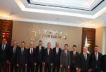 Konya Heyeti Bakan Bak ile Şehrin Gençlik ve Spor Yatırımlarını İstişare Etti