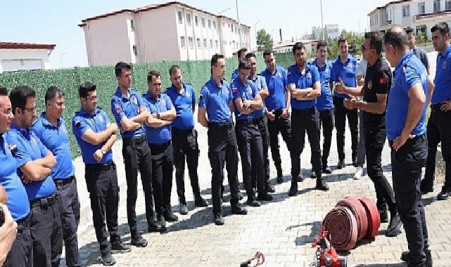 Konya İtfaiyesi Ereğli T Tipi Ceza İnfaz Kurumu Çalışanına Yangına Müdahale Eğitimi Verdi